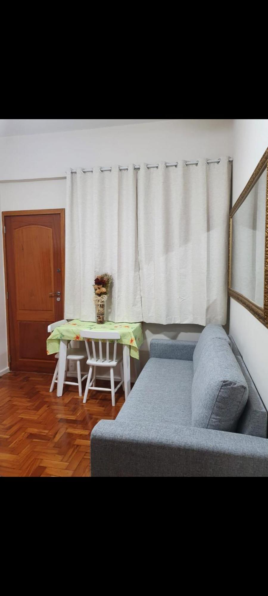 Copacabana 1 *